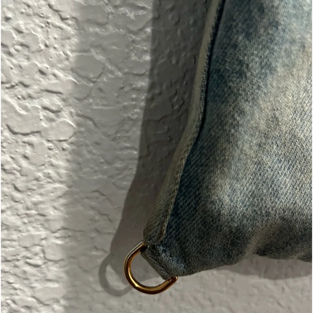 Limited Edition Marc Jacobs denim tote bag on sale! - Picture 5 of 12